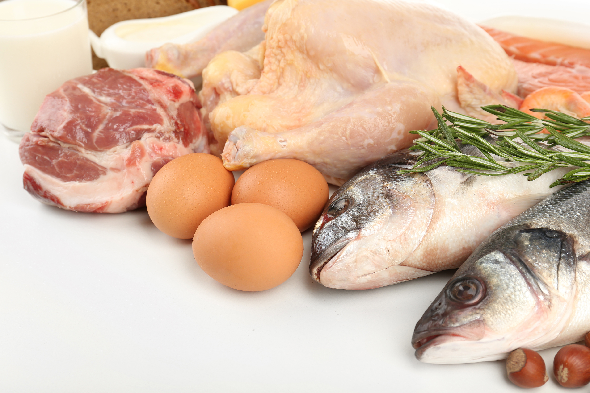 چکن یا مچھلی کھائیں، جو صحت مند ہے