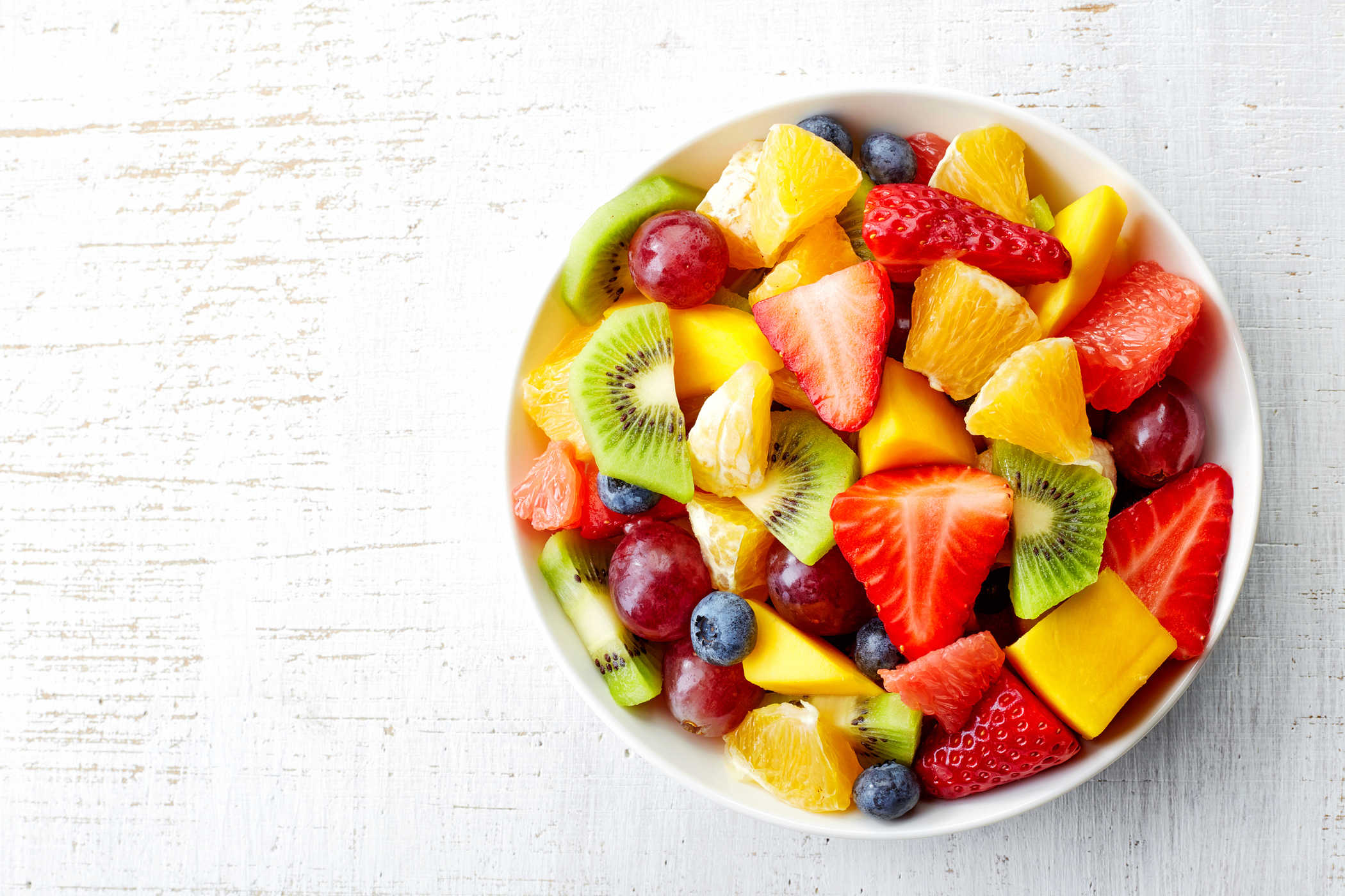 ذیابیطس کے خطرے کو کم کرنے کے لئے تازہ پھل کھانے