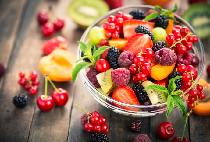 صحت مند پھل کھاؤ