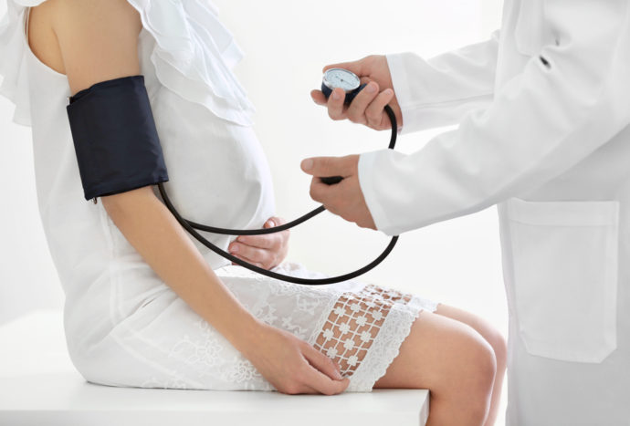 حاملہ خواتین کے بلڈ پریشر کو کنٹرول کرنے